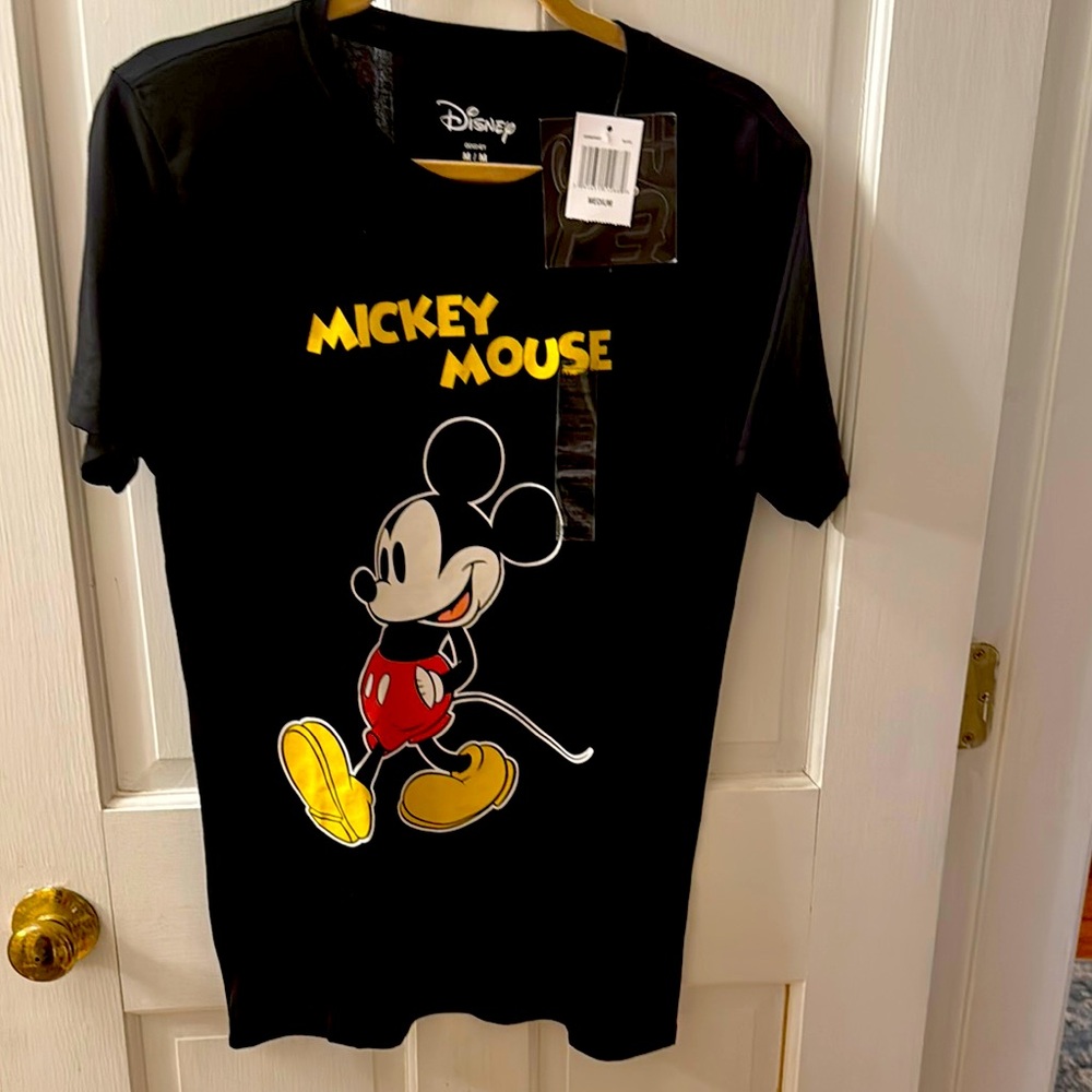 NWT Disney classic Mickey Mouse park crewneck tee shirt adult M unisex
